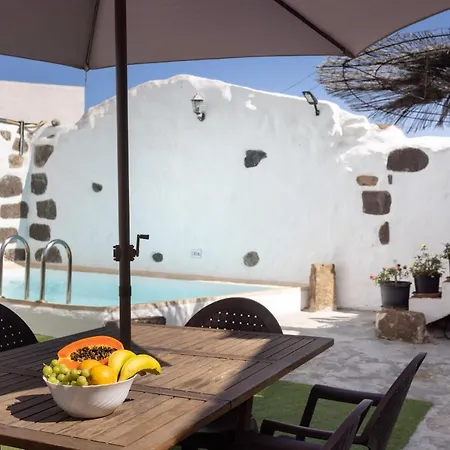 Home2book Charming Casa Candy Private Pool & Bbq Дом отдыха Ла-Гуанча